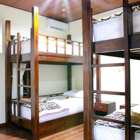 Medal Jaya Hostel & Room Lembongan Kültér fotó
