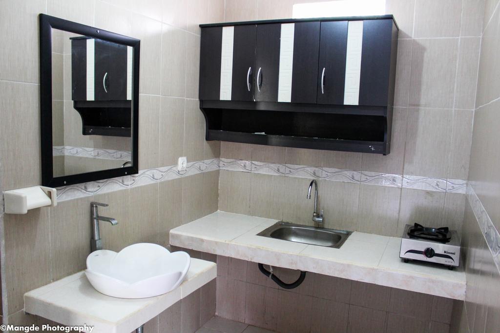 Medal Jaya Hostel & Room Lembongan Kültér fotó