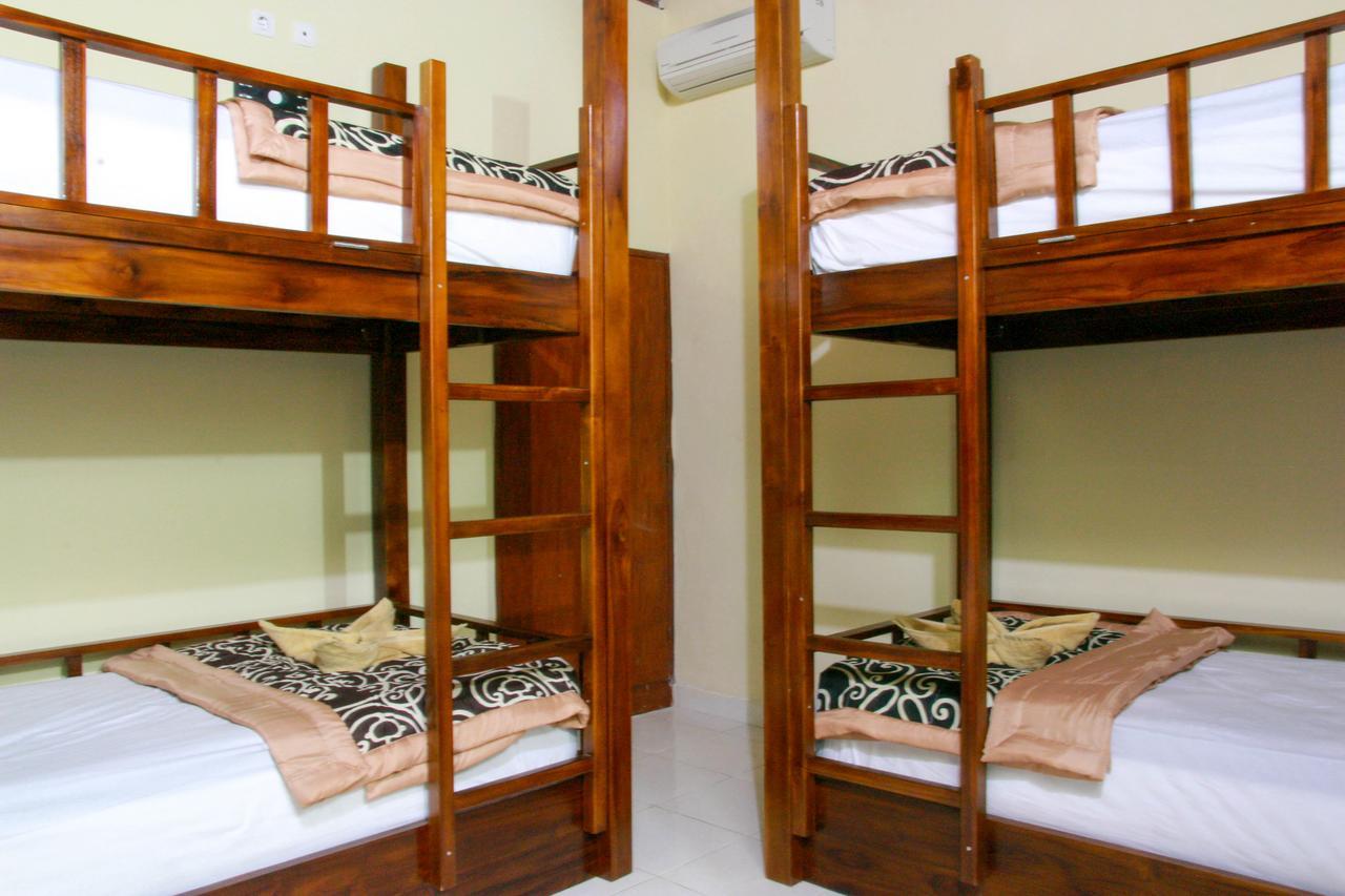 Medal Jaya Hostel & Room Lembongan Kültér fotó