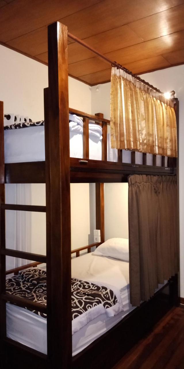 Medal Jaya Hostel & Room Lembongan Kültér fotó
